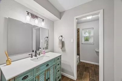 12206 Young Circle, Santa Fe, TX 77510 - Photo 16