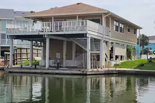 16528 Tortuga Way, Jamaica Beach, TX 77554 - Photo 1