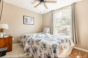883 Indigo Springs Ln, La Marque, TX 77568 - Photo 10