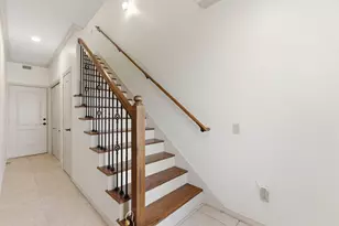 3105 Fairdale Oaks E, Houston, TX 77057 - Photo 4