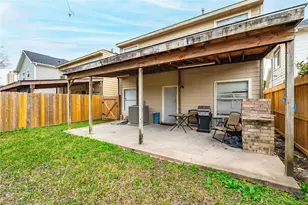 9283 Kingsflower Cir, Houston, TX 77075 - Photo 24