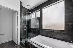 1409 Laird St, Houston, TX 77008 - Photo 26