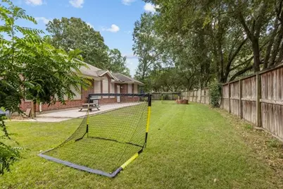 2015 E Trail Water Court, Houston, TX 77339 - Photo 18