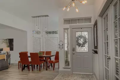 182 N Valley Oaks Circle, The Woodlands, TX 77382 - Photo 6