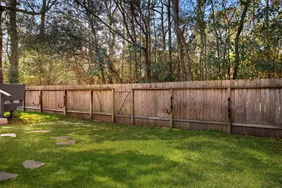 182 N Valley Oaks Circle, The Woodlands, TX 77382 - Photo 28
