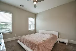 932 Dunleigh Meadows Ln, Houston, TX 77055 - Photo 42