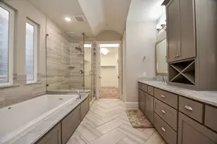 932 Dunleigh Meadows Ln, Houston, TX 77055 - Photo 38