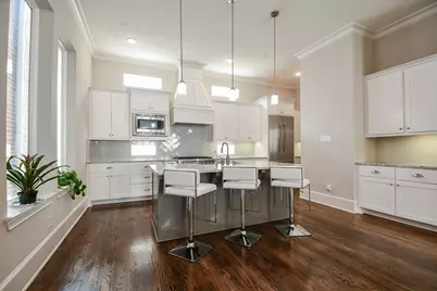 932 Dunleigh Meadows Lane, Houston, TX 77055 - Photo 16