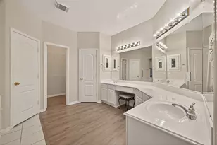 4011 Waterwood Dr, Baytown, TX 77521 - Photo 22