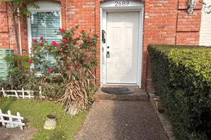 2689 Marilee Ln, Houston, TX 77057 - Photo 2