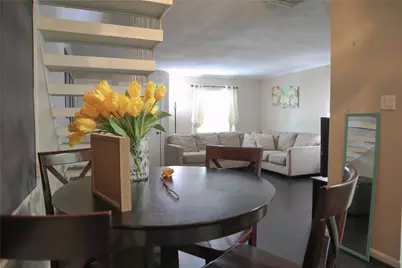 2689 Marilee Lane, Houston, TX 77057 - Photo 2