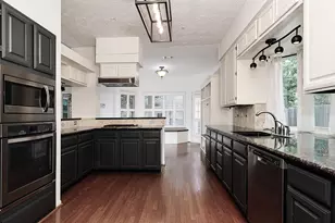 26 Gate Hill Dr, The Woodlands, TX 77381 - Photo 14