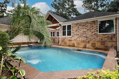 26 Gate Hill Drive, The Woodlands, TX 77381 - Photo 2