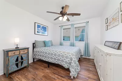 18506 E De Vaca, Galveston, TX 77554 - Photo 28