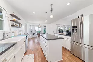 18506 E De Vaca, Galveston, TX 77554 - Photo 22