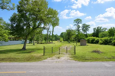 20435 Shady Lane, Crosby, TX 77532 - Photo 4