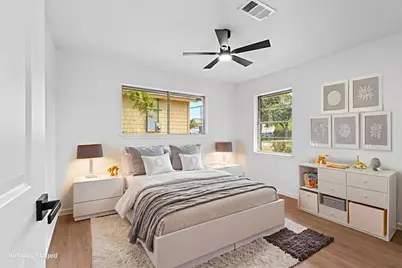 719 E 40th 1/2 Street, Houston, TX 77022 - Photo 6