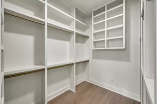 6859 Kingston Cove Ln, Willis, TX 77318 - Photo 32