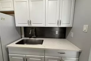 9550 Deering Dr, Houston, TX 77036 - Photo 10