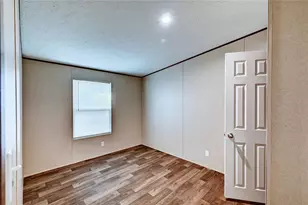 7996 Tawnyberry Ln, Plantersville, TX 77363 - Photo 20