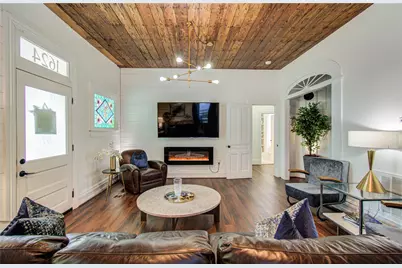 1624 Avenue K, Galveston, TX 77550 - Photo 8