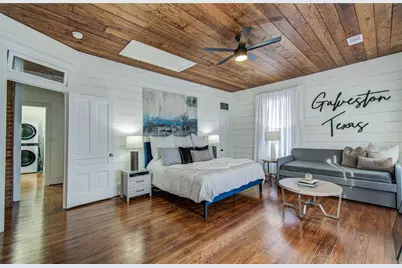 1624 Avenue K, Galveston, TX 77550 - Photo 38