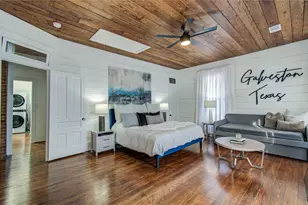 1624 Avenue K, Galveston, TX 77550 - Photo 38