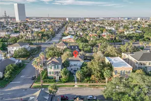 1624 Avenue K, Galveston, TX 77550 - Photo 44