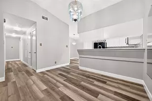 6354 Dellfern Dr, Houston, TX 77035 - Photo 6