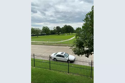 12500 Sandpiper Drive #4, Houston, TX 77035 - Photo 10