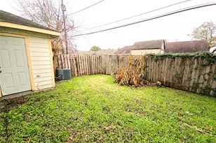 6131 Andwood St, Houston, TX 77087 - Photo 16