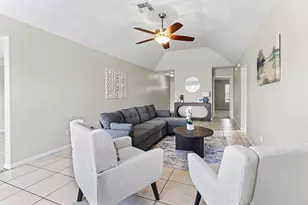 2705 Clara Ln, Texas City, TX 77590 - Photo 8