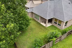8126 Spreadwing St, Conroe, TX 77385 - Photo 26