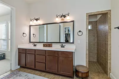 8126 Spreadwing Street, Conroe, TX 77385 - Photo 16