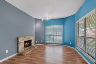 10179 Oakberry St, Houston, TX 77042 - Photo 4