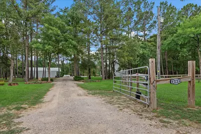 9536 County Road 208, Navasota, TX 77868 - Photo 1
