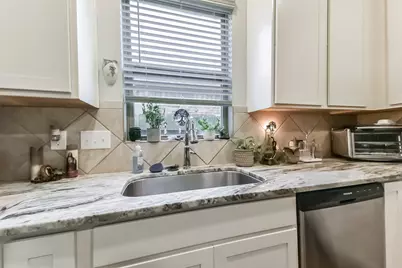 2136 Windy Grove Drive, Texas City, TX 77568 - Photo 12