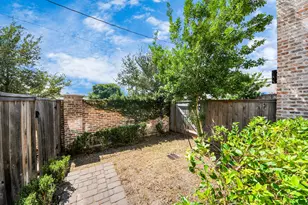 4136 Willowbend Blvd, Houston, TX 77025 - Photo 22