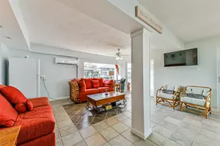 16542 E Bayside Way, Galveston, TX 77554 - Photo 30