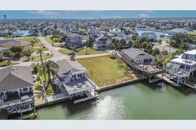 16542 E Bayside Way, Galveston, TX 77554 - Photo 46