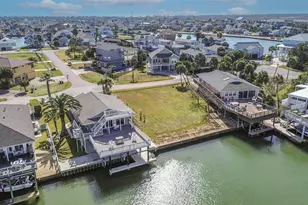 16542 E Bayside Way, Galveston, TX 77554 - Photo 46