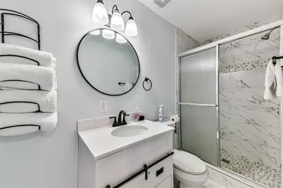 16542 E Bayside Way, Galveston, TX 77554 - Photo 22