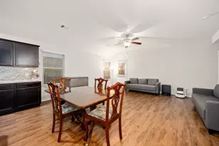 14107 Windigo Ct, Conroe, TX 77384 - Photo 10