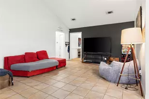 1818 New Orleans St, Deer Park, TX 77536 - Photo 10