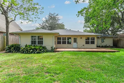 5450 Stillbrooke Drive, Houston, TX 77096 - Photo 22