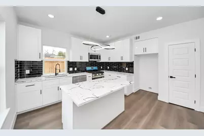 8012 Miley Street, Houston, TX 77028 - Photo 16