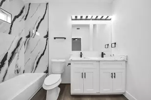 8012 Miley St, Houston, TX 77028 - Photo 24