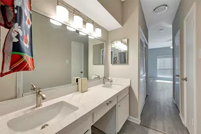 2100 Tanglewilde Street #380, Houston, TX 77063 - Photo 24