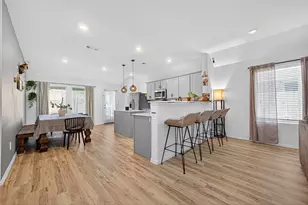 22121 Oakland Meadows Ln, New Caney, TX 77357 - Photo 10