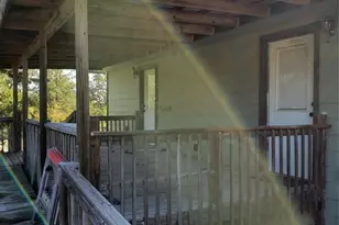 426 Cardinal Dr, Paige, TX 78659 - Photo 2